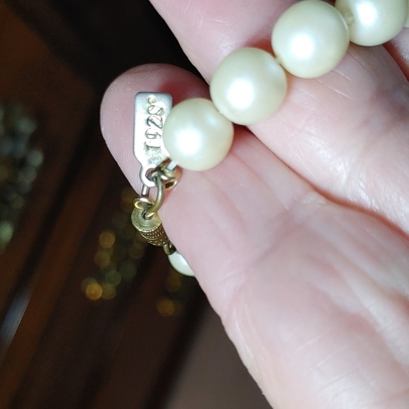 Vintage 1928 Signed Faux Pearl with Pink Teardrop Beads - Picture 3 of 15